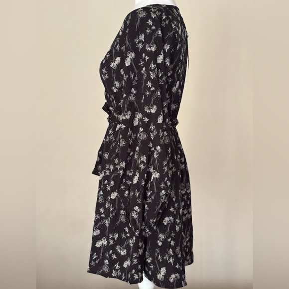 NWT Disturbia Black and White Floral Wrap Long Sleeve Dress - Picture 5 of 11